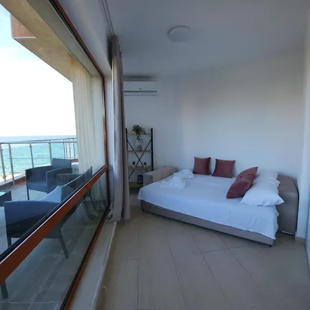 Апартаменты Sunny Bay A Sunny *