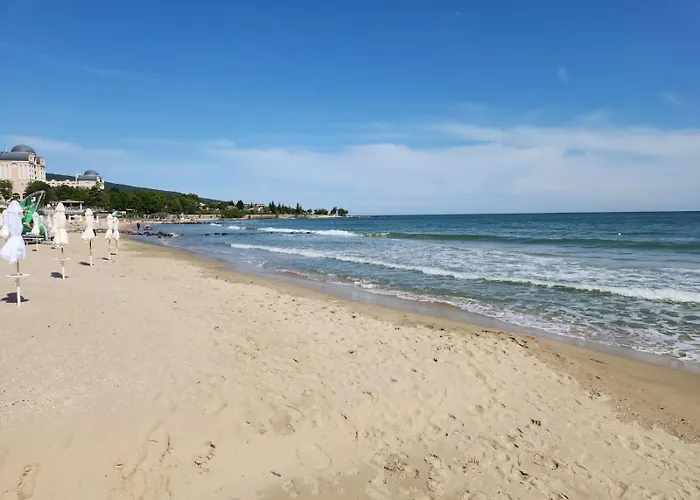 Sunny Bay A Sunny Sunny Beach