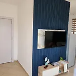 Sunny Bay A Sunny סאני ביץ'