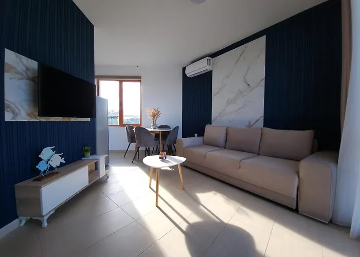 アパート Sunny Bay A Sunny *