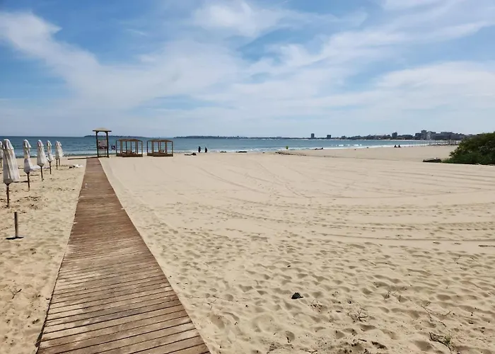 Sunny Bay A Sunny アパート *